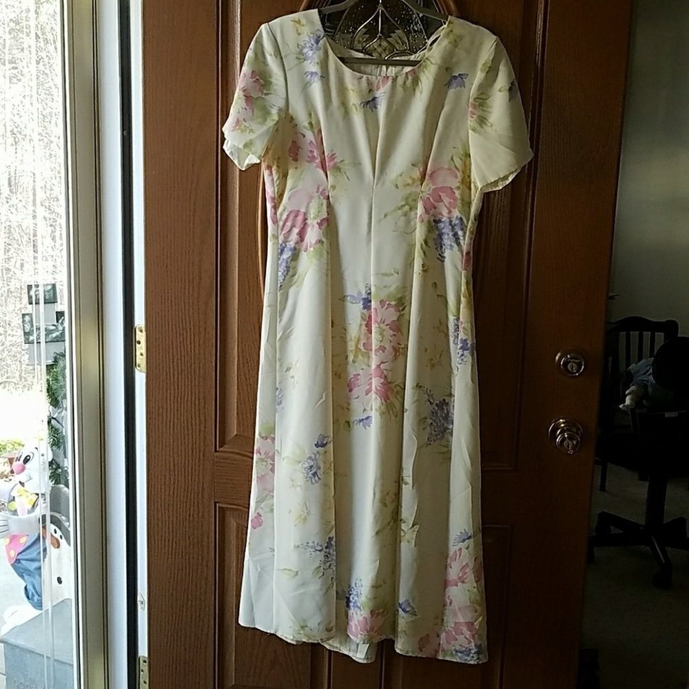 Jeffrey & Dara floral summer dress Sz. 10